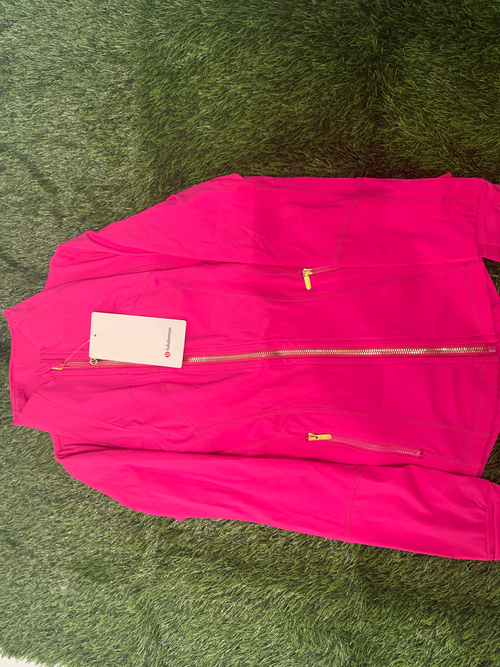 Pink lulu sets [ size 4 ]