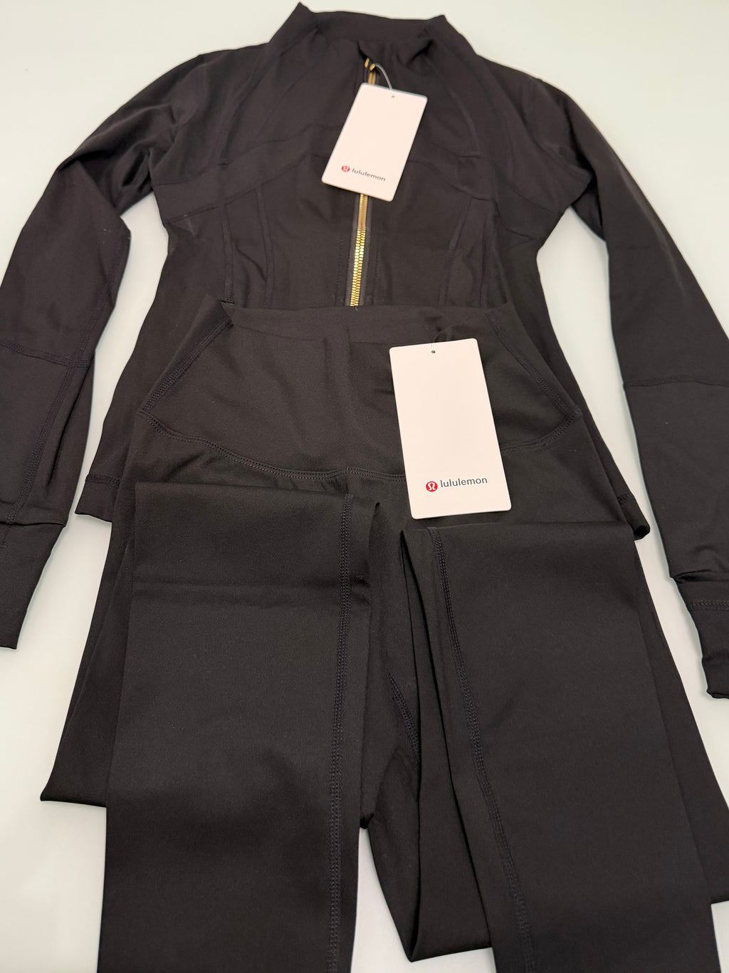 Black Lulu sets  [ size 4 ]