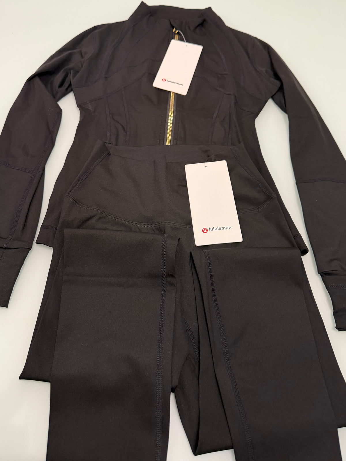 Black Lulu sets  [ size 4 ]